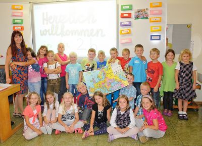 SchülerInnen der 2b im Schuljahr 2013/14